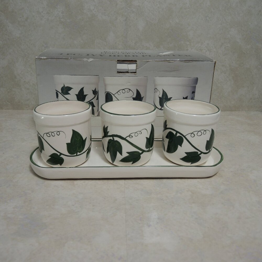 4 Piece Planter Set Hand Painted Ivy Vines Fine Ceramic White & Green New in Box